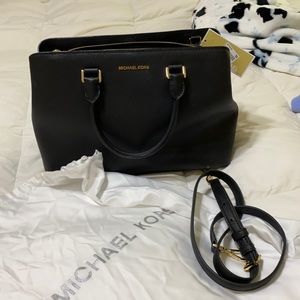 - Michael Kors Large Satchel Black